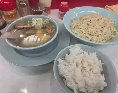 日本網友吃到《超難吃拉麵》職人分析應該是忘了加拉麵的靈魂