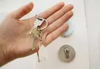網友分享自己酒後鑰匙不見的經過 最後竟然在意想不到的地方找到惹！？