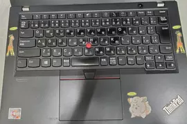 寶可夢粉絲《在公司的筆電貼貼紙》向網友求救貼紙痕跡怎麼辦才好