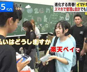 超乎想像《日本最新校慶園遊會》入場都要先登錄 買東西都是用行動支付