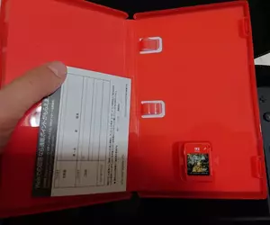 買了一款新遊戲打開一看空空的 只有盒子+遊戲讓人懷念起以前有說明書的日子