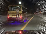 【有片】高速道路驚見《站在車尾的短裙妹》嚇壞後方駕駛直接打電話報警ww 【有片】高速道路驚見《站在車尾的短裙妹》嚇壞後方駕駛直接打電話報警ww