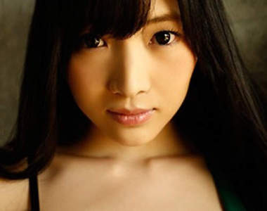 變性女星《竹內亞美》還和HKT48指原莉乃有明星臉喔