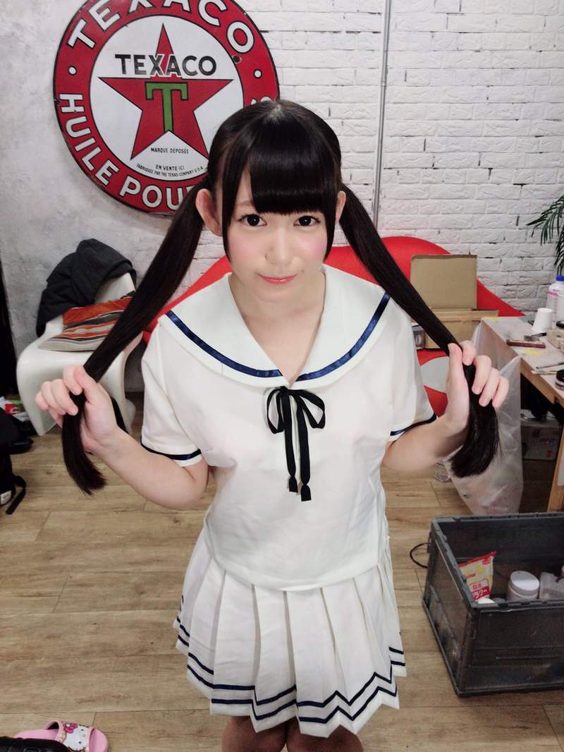 SOD喪屍AV》小西真理惠血染全身不說還以為在拍陰屍路……