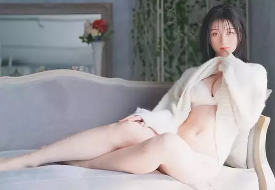 有點凸然又不會太突然的《瀨戶環奈》第二彈作品發表