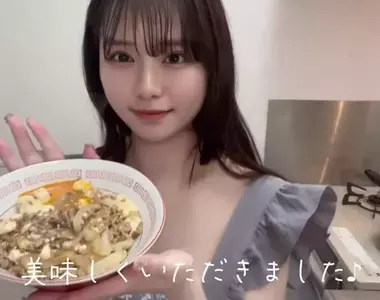 網友分享《麻婆豆腐料理影片》YT頻道「裸エプロン料理」真的讓網友學到了不少