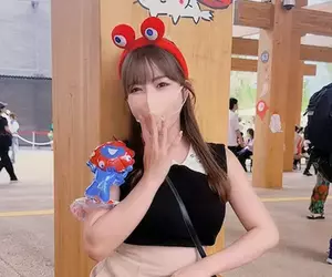 2025大阪萬博會出現謎一般的神秘露內褲女子